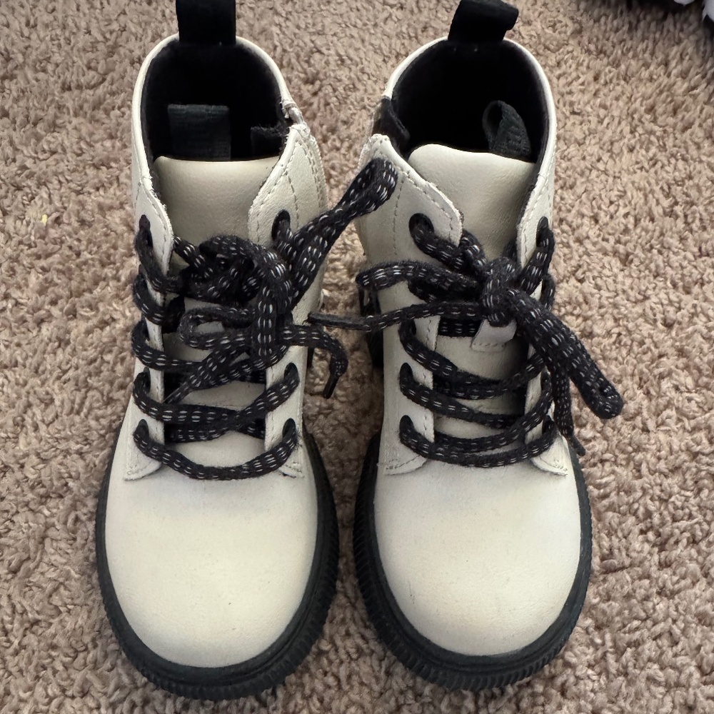 Zara boots